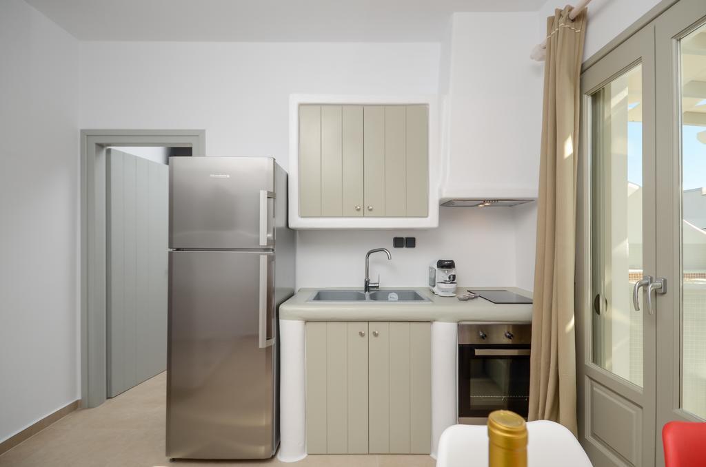 Aphrodite Luxury Apartments Агиос Прокопиос Екстериор снимка